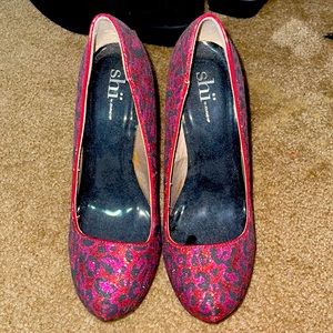 Shimmery black pink leopard high heels like new worn once! Size 9 New Year’s Eve